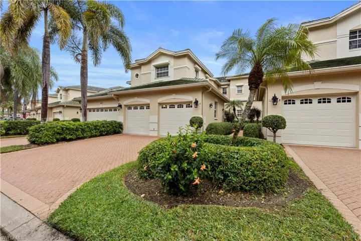 677  Vintage Reserve  CIR, Naples, FL 34119