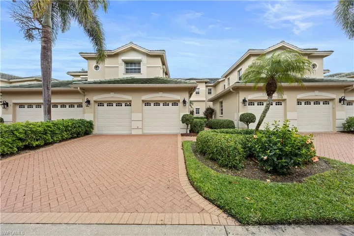 677  Vintage Reserve  CIR, Naples, FL 34119
