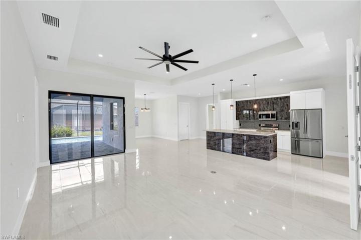 Volume ceilings