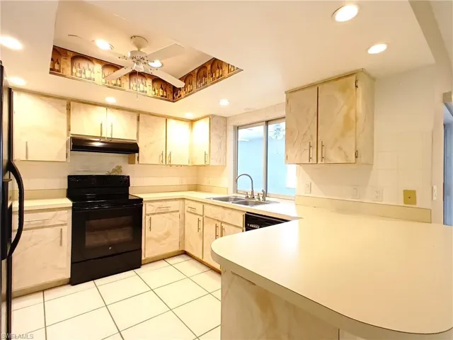 1326 Se 23rd Ter, Cape Coral, Florida 33990