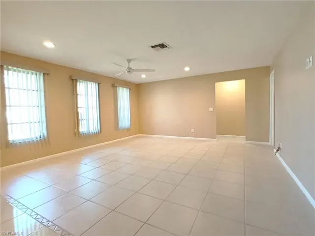 1326 Se 23rd Ter, Cape Coral, Florida 33990