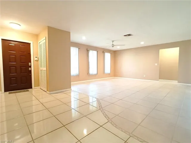 1326 Se 23rd Ter, Cape Coral, Florida 33990