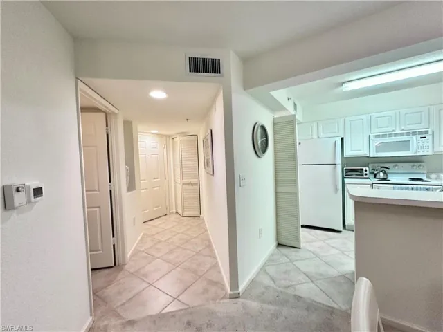 4149 Residence Dr. # 806