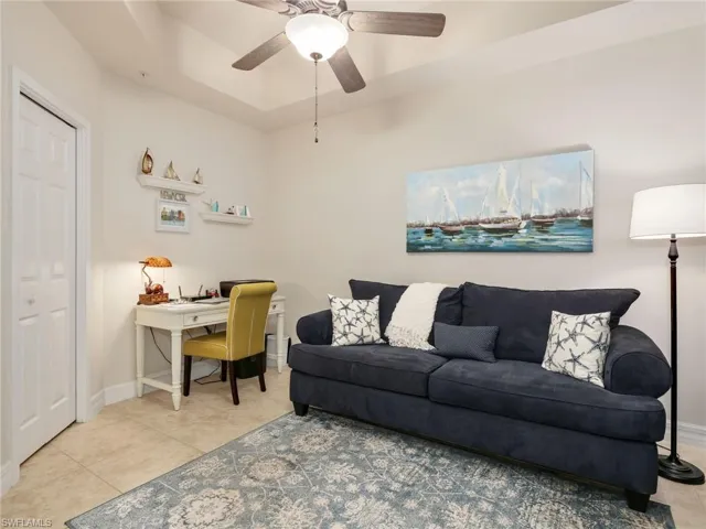 Bedroom / Den