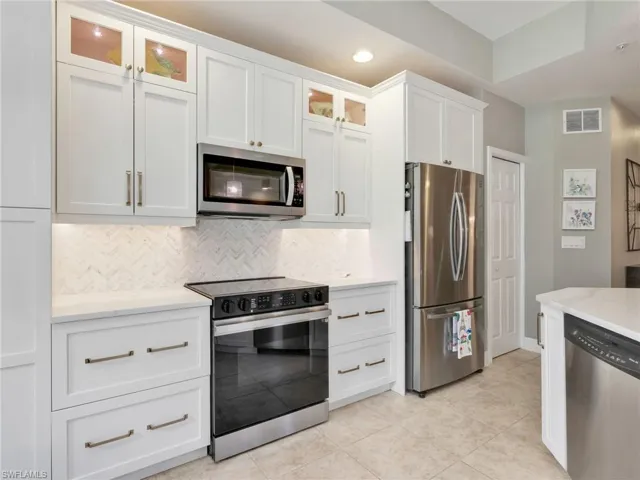 21522  Baccarat  LN, Estero, FL 33928