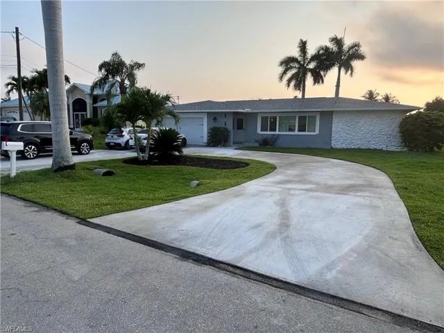 5259 Skylark Ct, Cape Coral Fl 33904