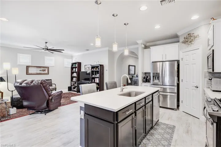 6607  Everton  CT, Fort Myers, FL 33966