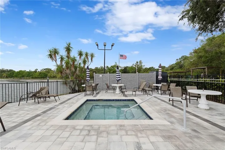 9970 Sailview Ct 20, Fort Myers, Florida 33905