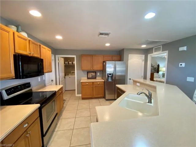 4008 NW 38th  TER, Cape Coral, FL 33993