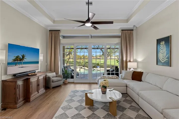 876  Villa Florenza  DR, Naples, FL 34119