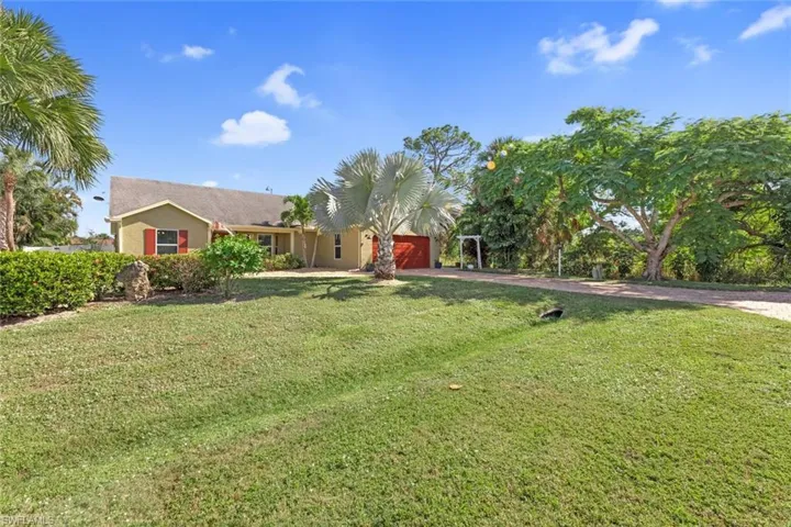 27391  Preservation  ST, Bonita Springs, FL 34135