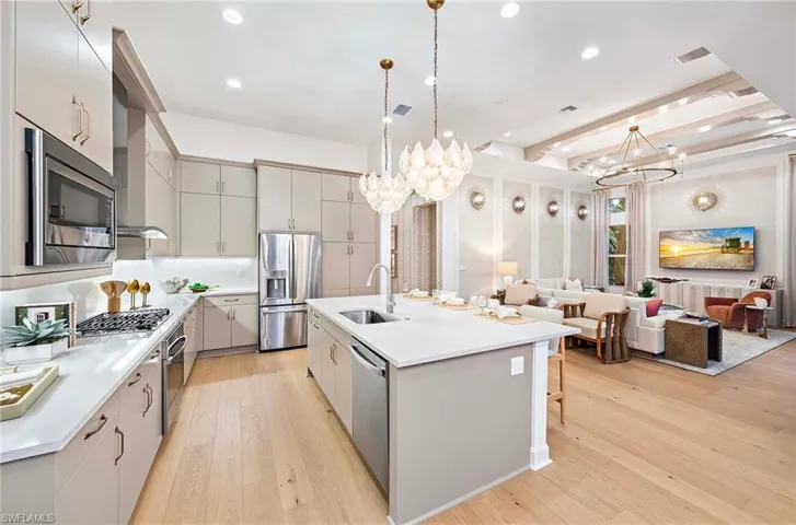 2745 Durham Cir, Naples, Florida 34112