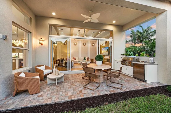 2745 Durham Cir, Naples, Florida 34112