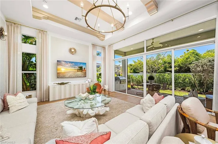 2745 Durham Cir, Naples, Florida 34112