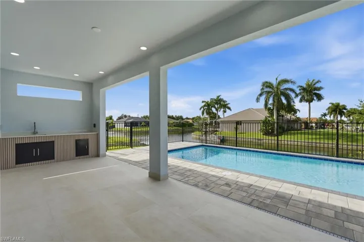 1232 Hancock Bridge Pkwy, Cape Coral, Florida 33990