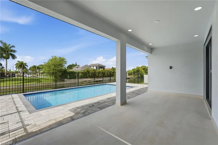 1232 Hancock Bridge Pkwy, Cape Coral, Florida 33990