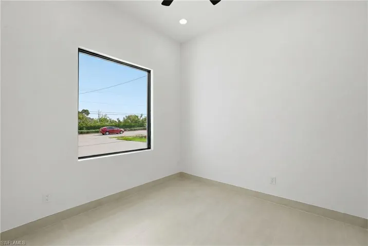 1232 Hancock Bridge Pkwy, Cape Coral, Florida 33990