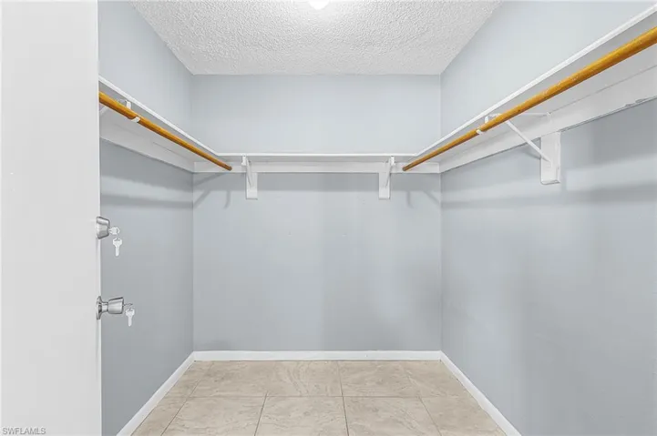 1435 Se 14th St, Cape Coral, Florida 33990