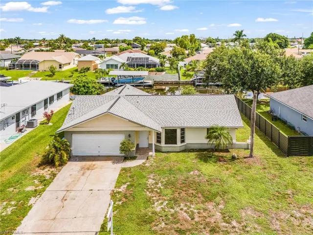 1435 Se 14th St, Cape Coral, Florida 33990