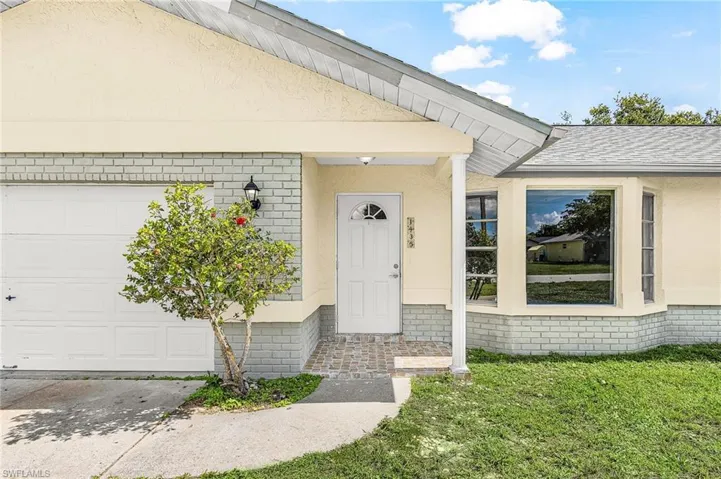1435 Se 14th St, Cape Coral, Florida 33990