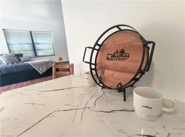 Studio dining nook