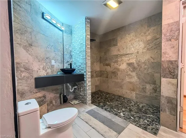 Primary bath with ADA shower