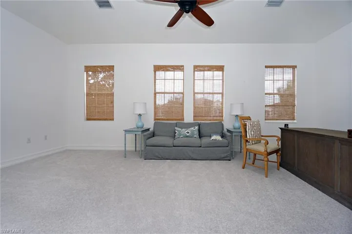 4740  Stratford  CT, Naples, FL 34105