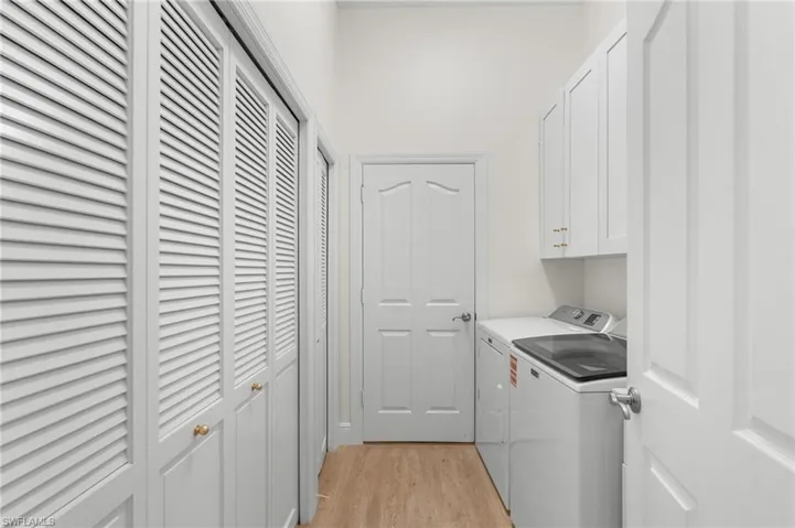 24717 Hollybrier Ln, Bonita Springs, Florida 34134