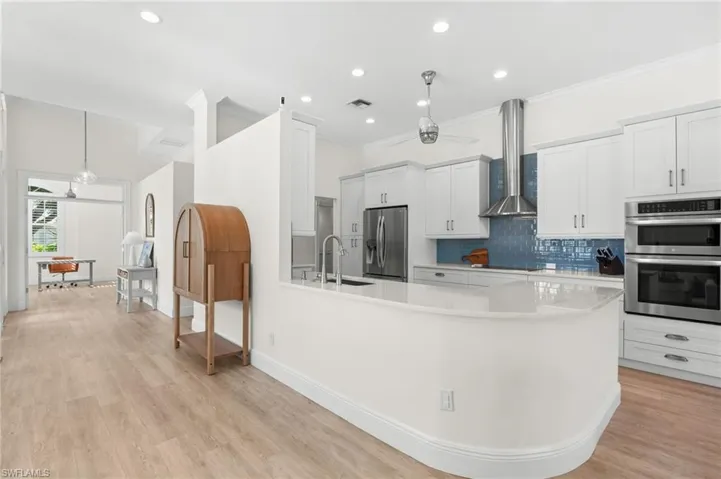 24717 Hollybrier Ln, Bonita Springs, Florida 34134