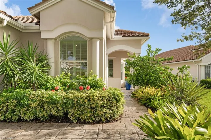 24717 Hollybrier Ln, Bonita Springs, Florida 34134
