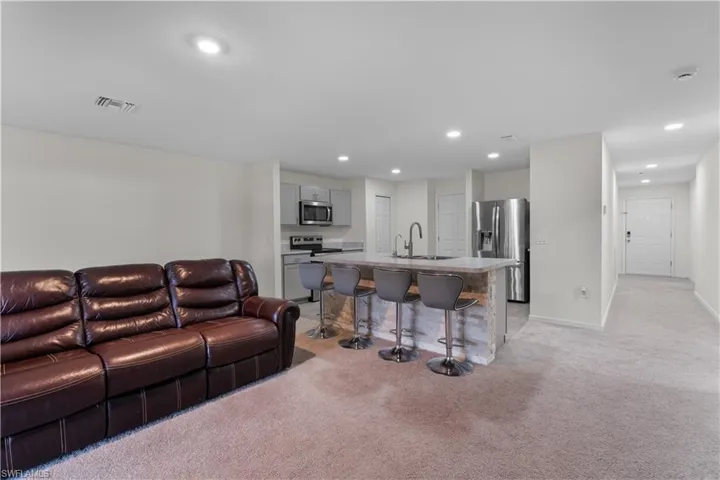 2706 9th St Sw, Lehigh Acres, Florida 33976