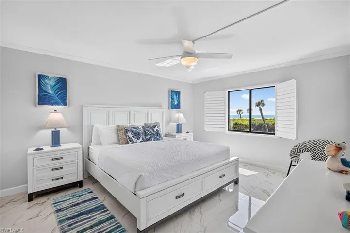 1919 Olde Middle Gulf Dr 102, Sanibel, Florida 33957