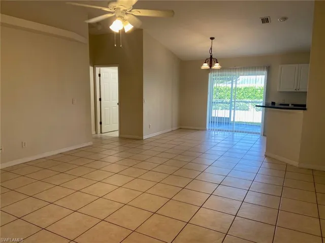 2231 Sw 12th Ave, Cape Coral, Florida 33991