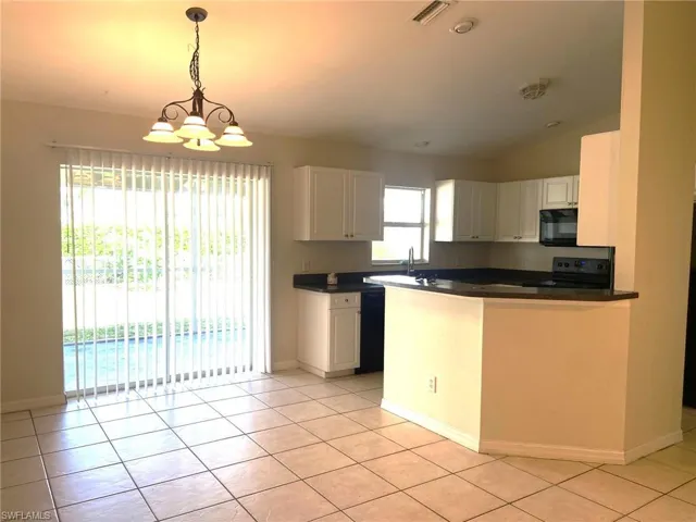 2231 Sw 12th Ave, Cape Coral, Florida 33991