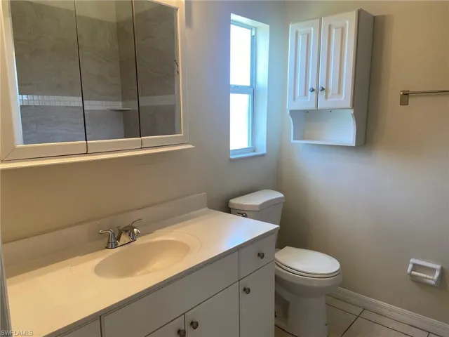 2231 Sw 12th Ave, Cape Coral, Florida 33991