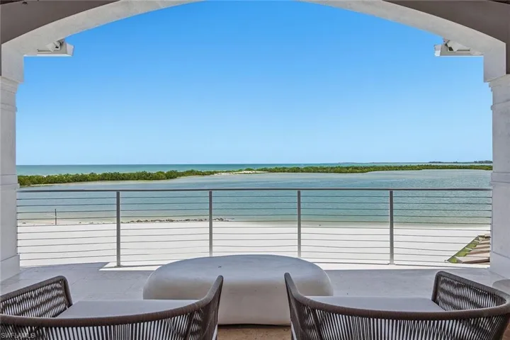 158 S Beach  DR, Marco Island, FL 34145