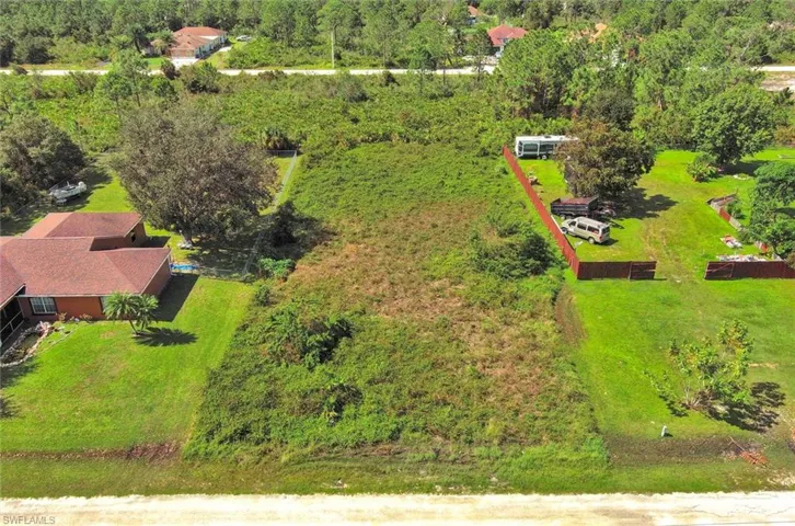Aerial view of property and surrounding area