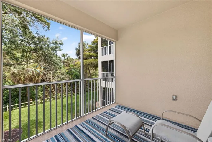 8251 Pathfinder Loop 621, Fort Myers, Florida 33919
