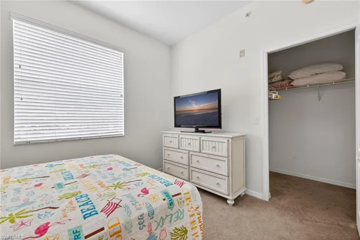 8251 Pathfinder Loop 621, Fort Myers, Florida 33919