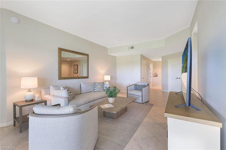 9211  Palmetto Ridge  DR, Estero, FL 34135