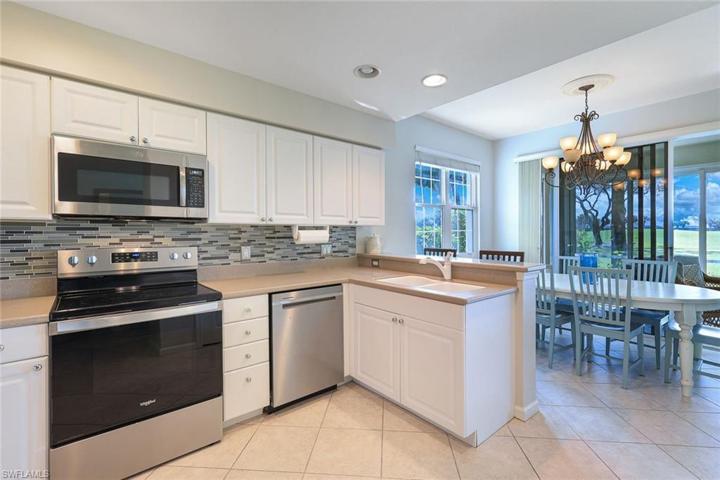 9211  Palmetto Ridge  DR, Estero, FL 34135