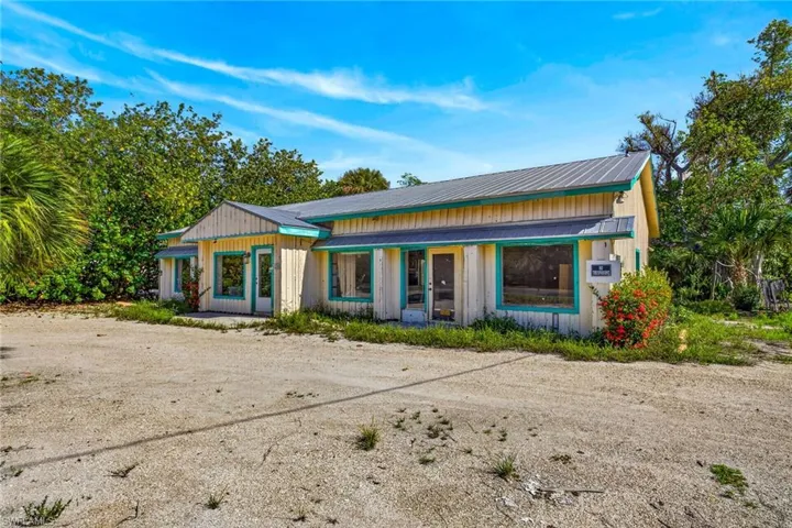 1446 Periwinkle Way, Sanibel, Florida 33957