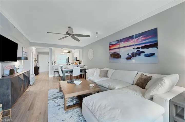 2710  Cypress Trace  CIR, Naples, FL 34119