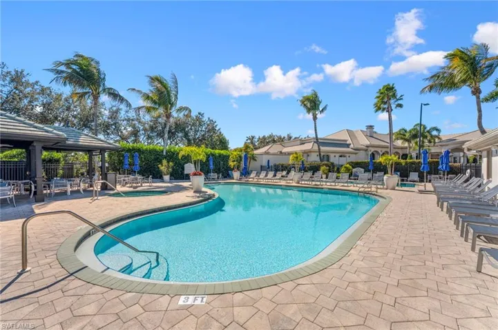 2710  Cypress Trace  CIR, Naples, FL 34119