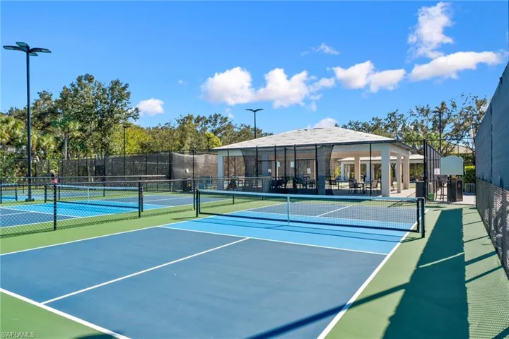 2710  Cypress Trace  CIR, Naples, FL 34119