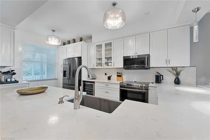 2710  Cypress Trace  CIR, Naples, FL 34119