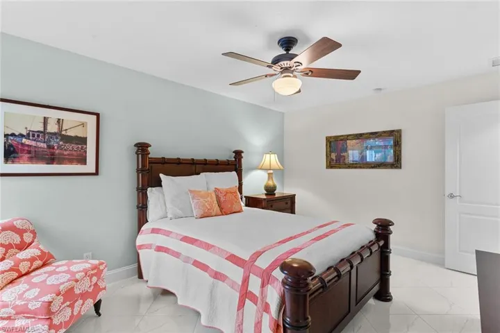 3210 Barbados Ln, Naples, Florida 34119