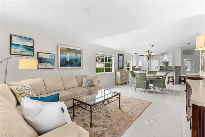 3210 Barbados Ln, Naples, Florida 34119