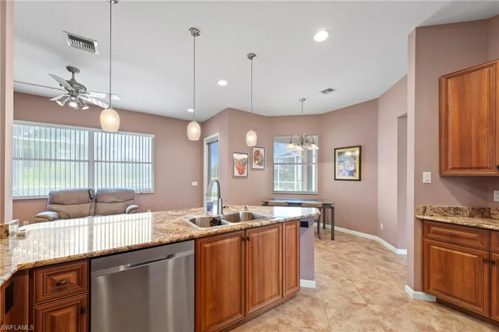 3259 Potomac Ct, Naples, Florida 34120