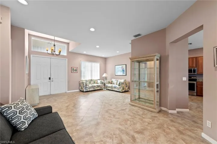3259 Potomac Ct, Naples, Florida 34120